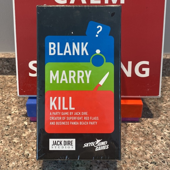 Blank Marry Kill party game NEW sealed by Jack Dire and Skybound games - Picture 2 of 9